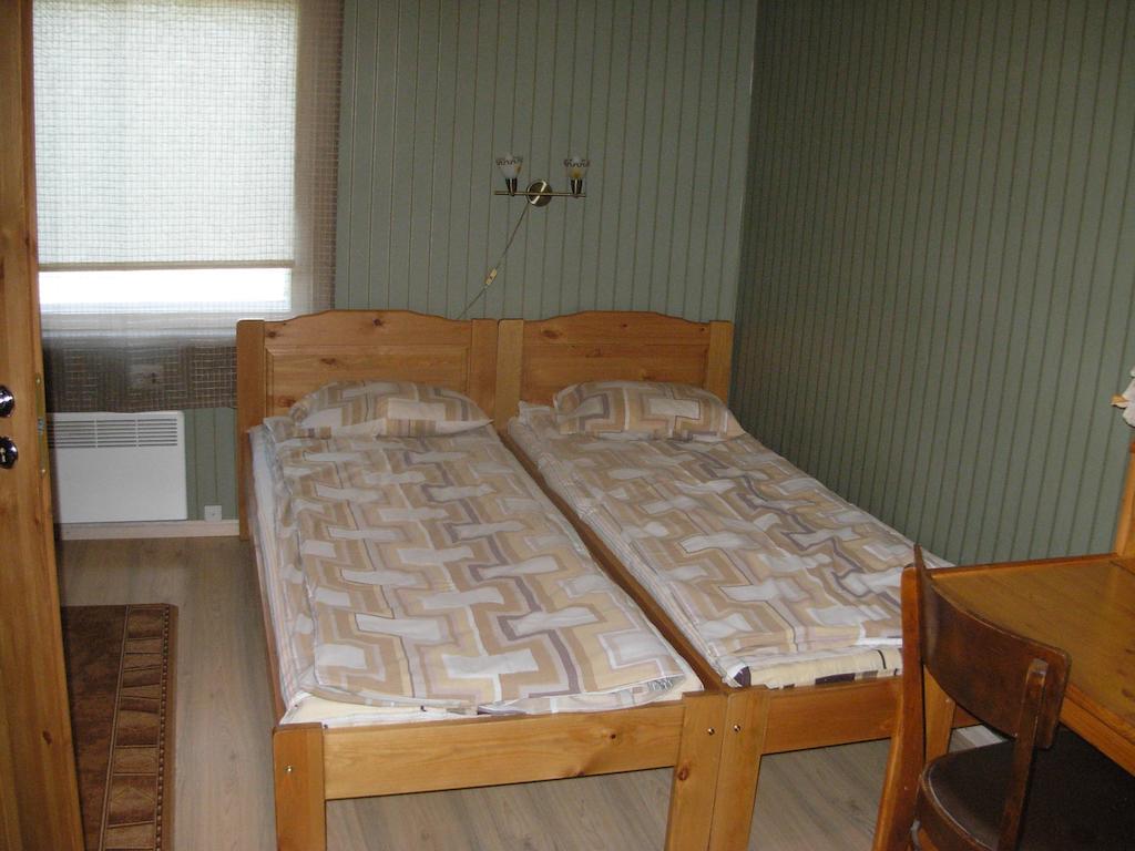 Vana Postimaja Accommodation Suure-Jaani 部屋 写真
